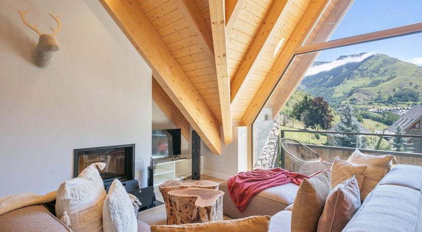 Photo of Berries & Hedges