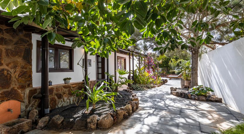 Photo of Eve's Paradise