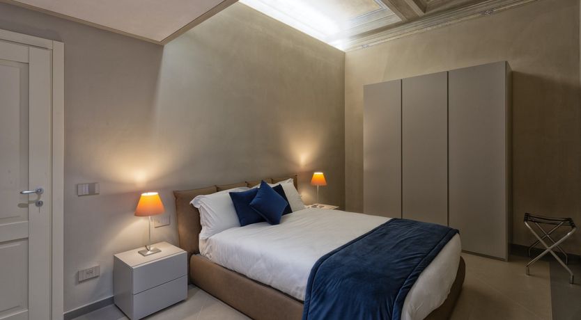 Photo of Orange Stone