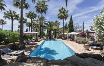 Your Algarve Oasis Villa