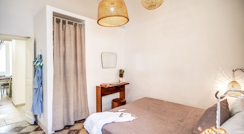 Photo of You're Not Dreaming, Signore