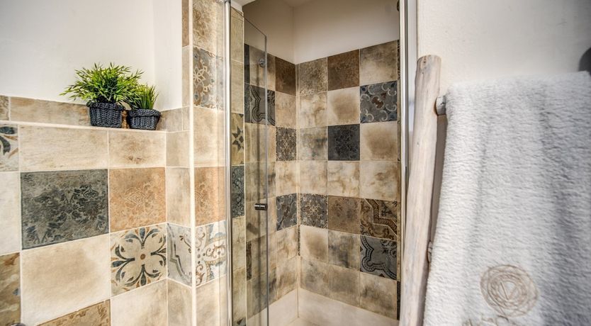 Photo of You're Not Dreaming, Signore