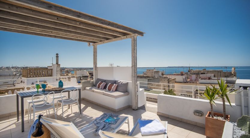 Photo of You're Not Dreaming, Signore