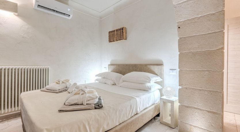 Photo of Acorns & Olive Wood