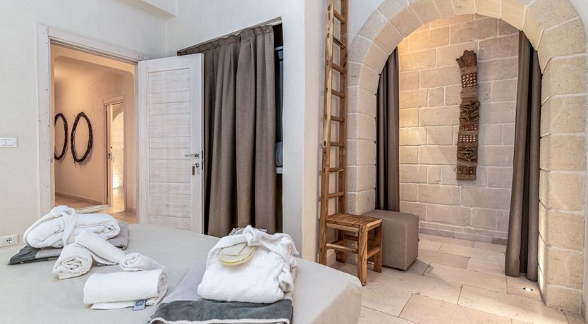 Photo of Acorns & Olive Wood