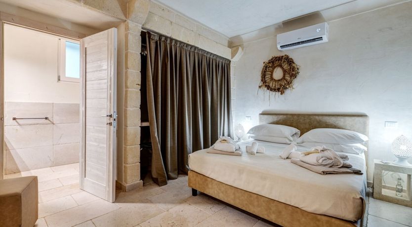 Photo of Acorns & Olive Wood