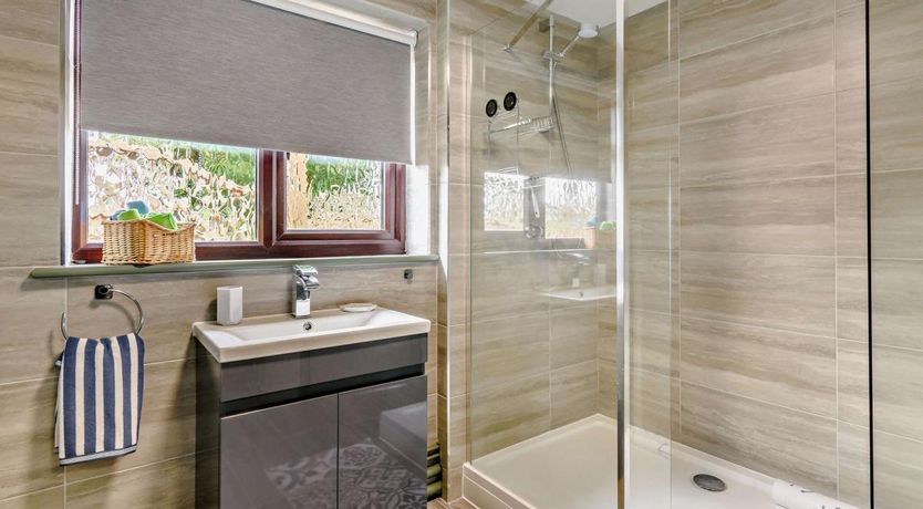 Photo of 2 Bed in Horsebridge