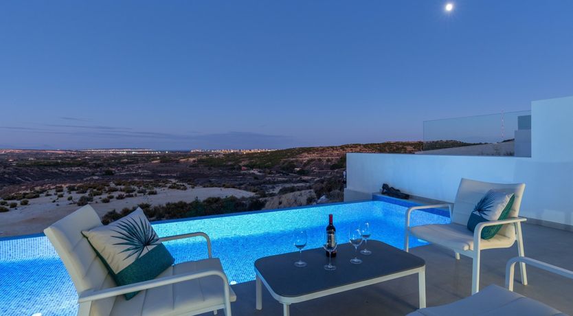 Photo of Infinite Sunset