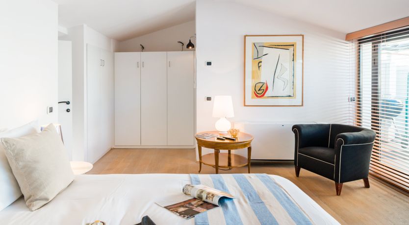 Photo of Student of Art