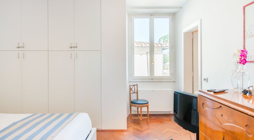 Photo of Student of Art