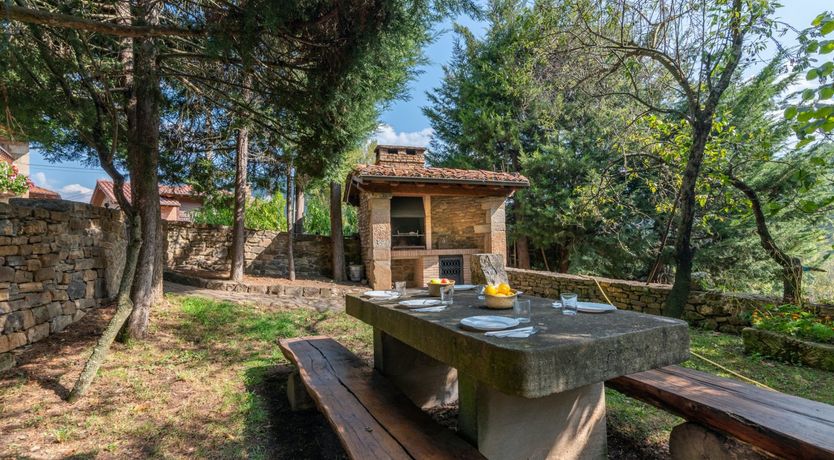 Photo of Rustic Heaven