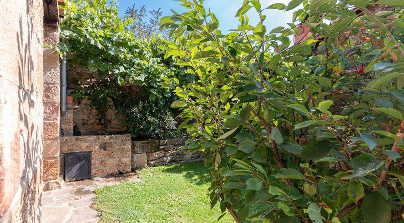 Photo of Rustic Heaven