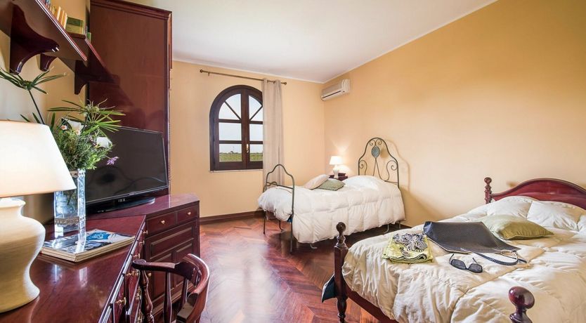 Photo of Sicilian Rose