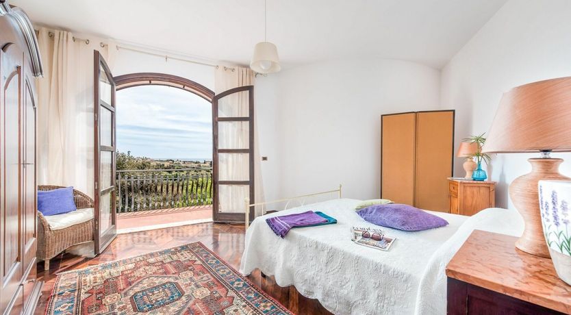 Photo of Sicilian Rose