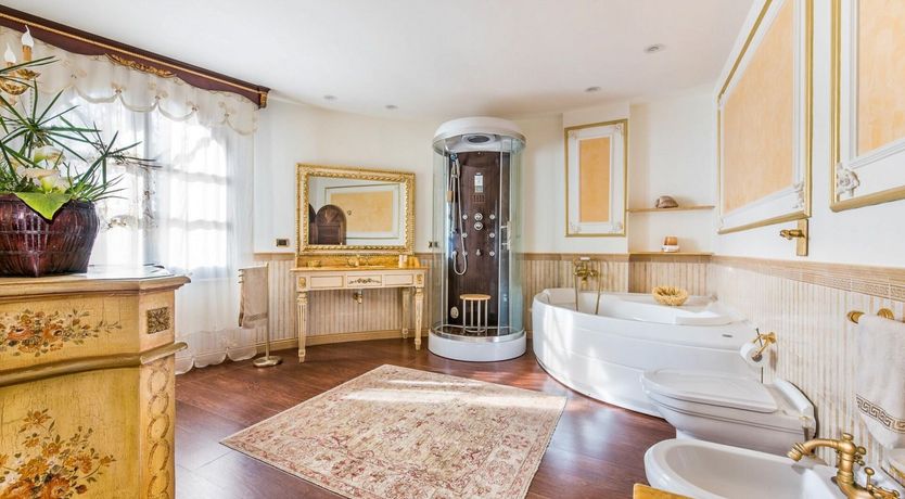 Photo of Sicilian Rose