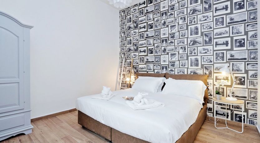 Photo of The Starling's Nest