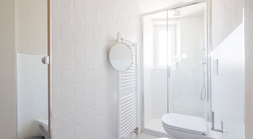 Photo of Emerald & Gold