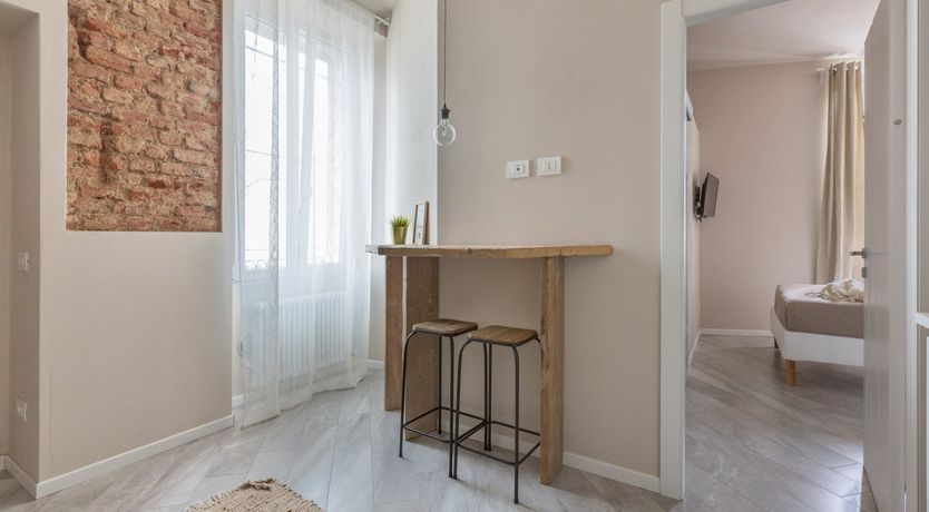 Photo of Emerald & Gold