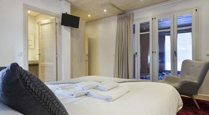 Photo of Serendipity in the Snow