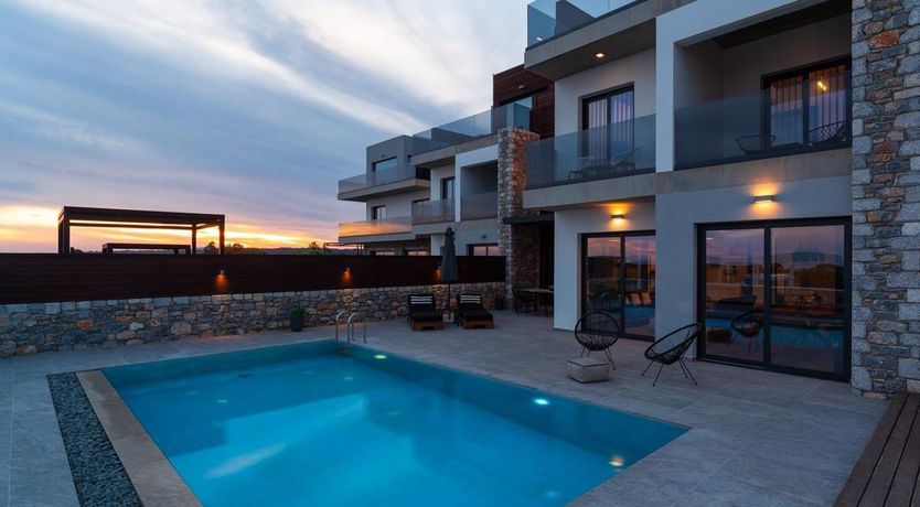 Photo of The Seven Wonders