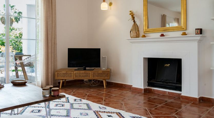 Photo of Orange Shades of Green