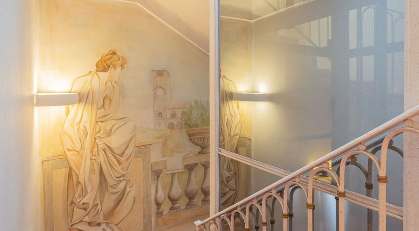 Photo of Cream Roses