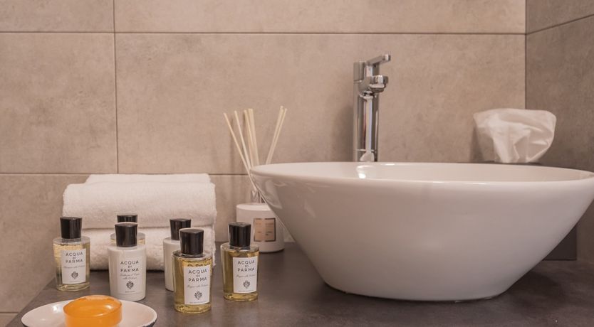 Photo of Cream Roses