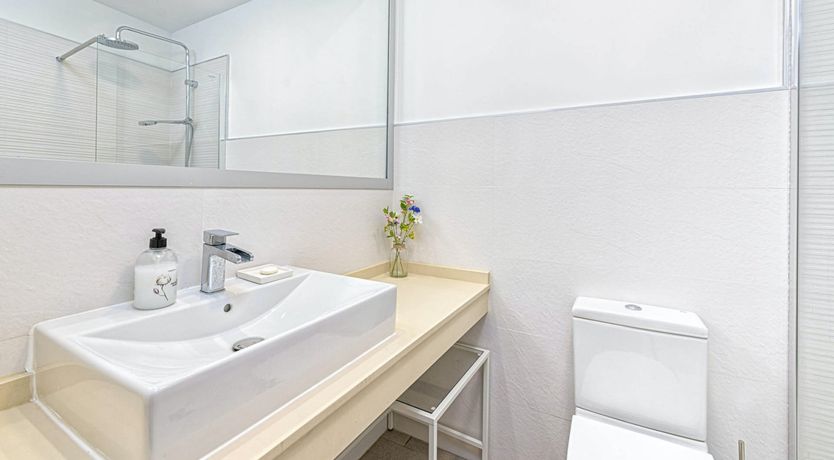 Photo of The Gilded Tree