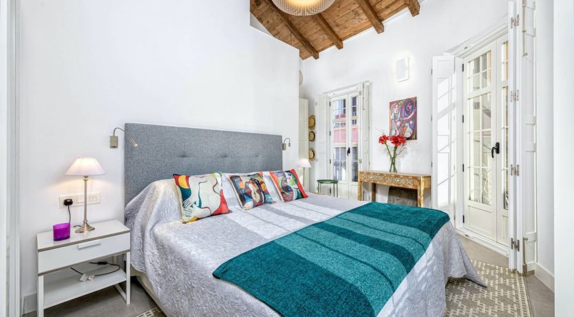 Photo of The Gilded Tree