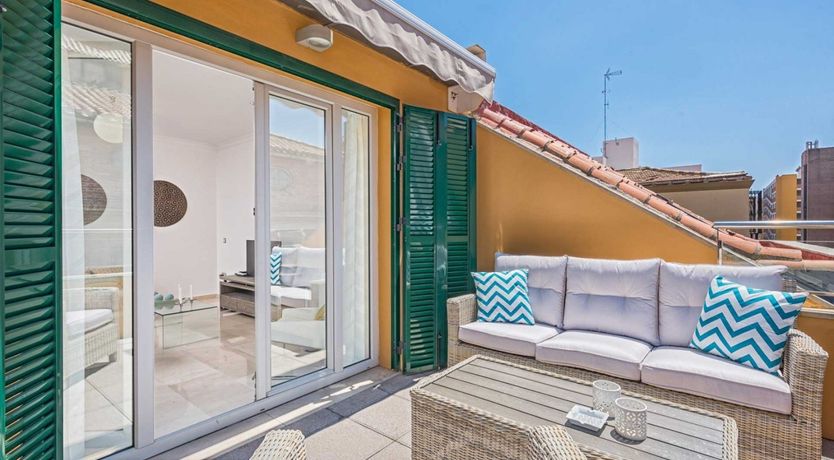 Photo of Juniper Green