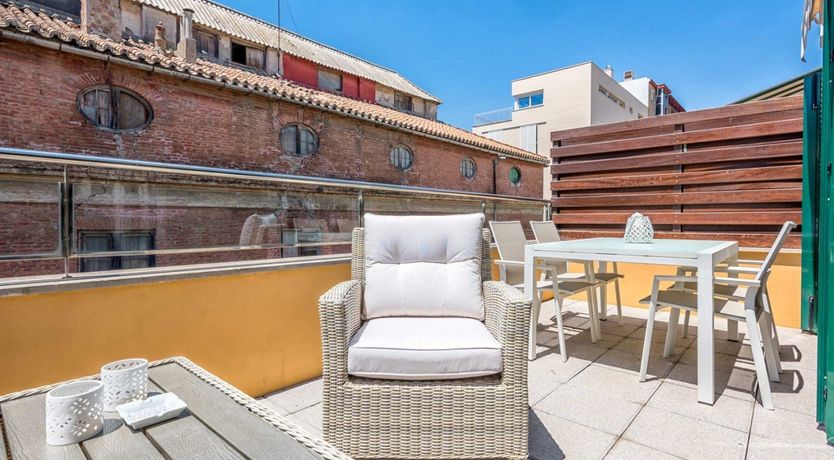 Photo of Juniper Green