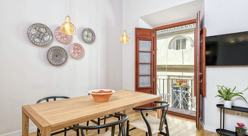 Photo of Balcony & Beam