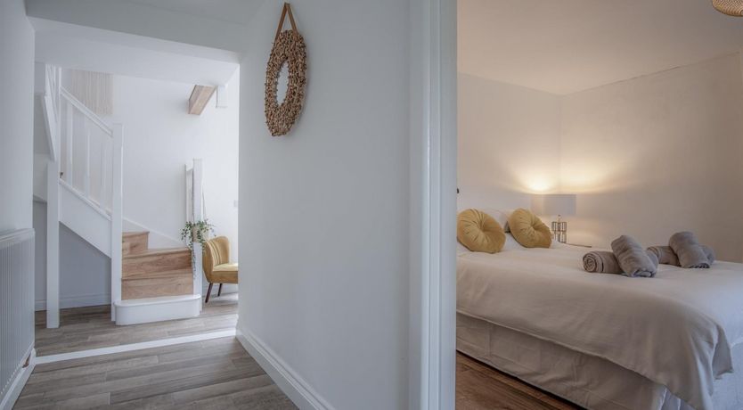 Photo of Sailor's Rest