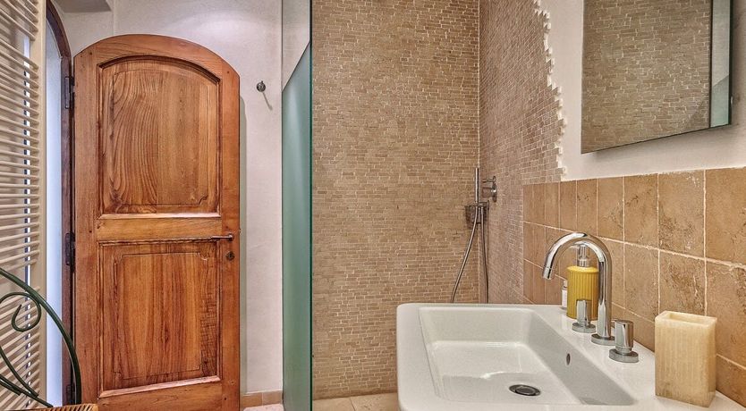 Photo of A Sweet Symphony