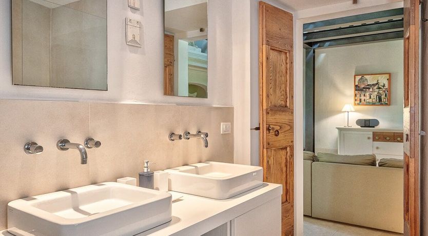 Photo of A Sweet Symphony