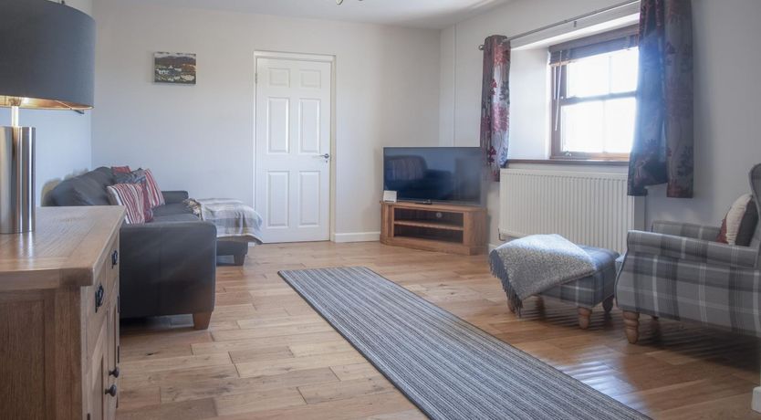 Photo of Daisies & Barley