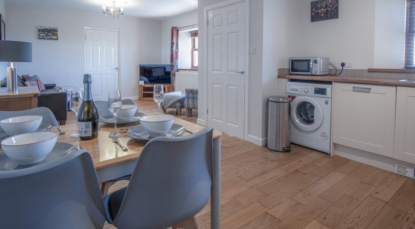 Photo of Daisies & Barley