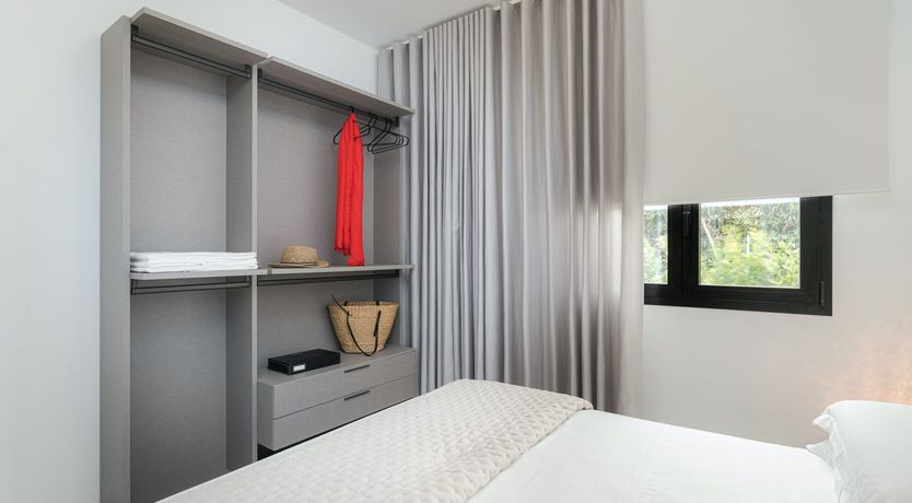 Photo of Sea Breeze & Sunshine