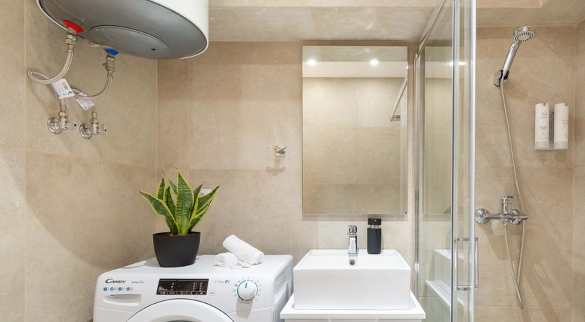 Photo of The Flower of the Acropolis