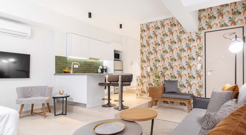 Photo of The Flower of the Acropolis