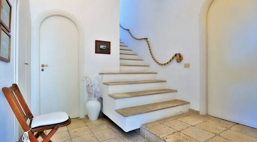 Photo of La Rosa Bianca