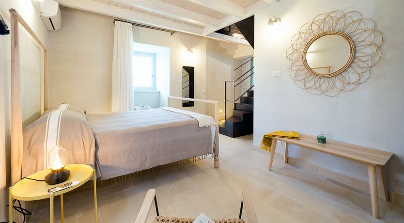 Photo of Hay Sunshine