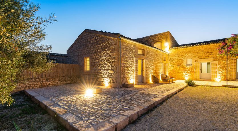 Photo of Hay Sunshine