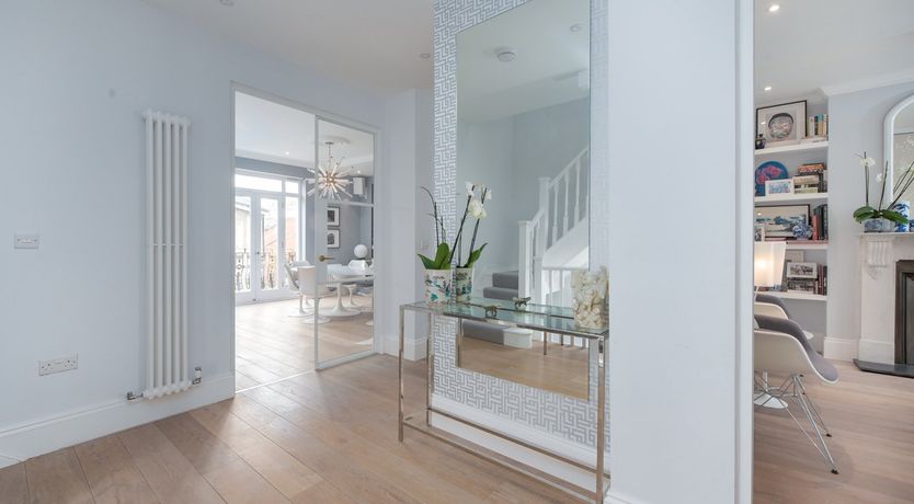 Photo of Cricket & Parks