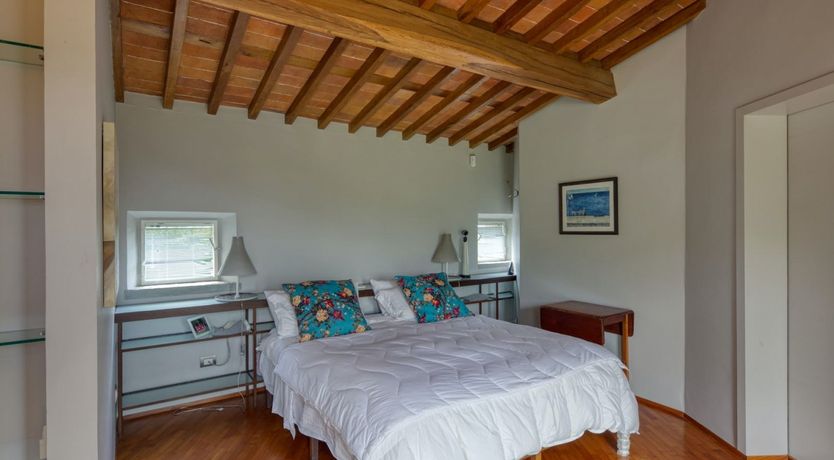 Photo of Botanic Castle