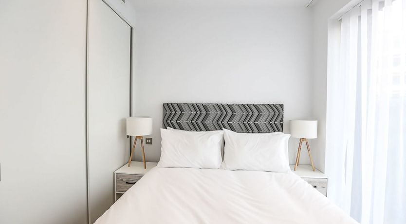 Photo of Monochrome Edge