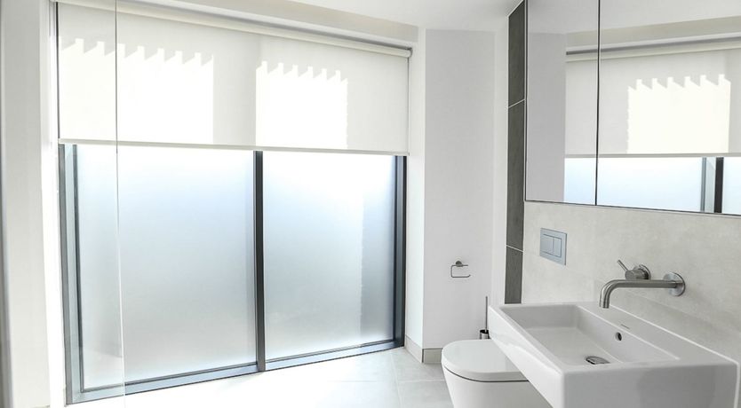 Photo of Monochrome Edge