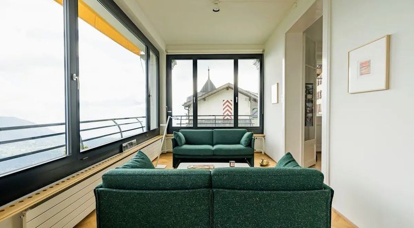 Photo of Lemon On The Mountain