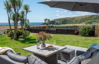 Beachside Beauty Holiday Cottage