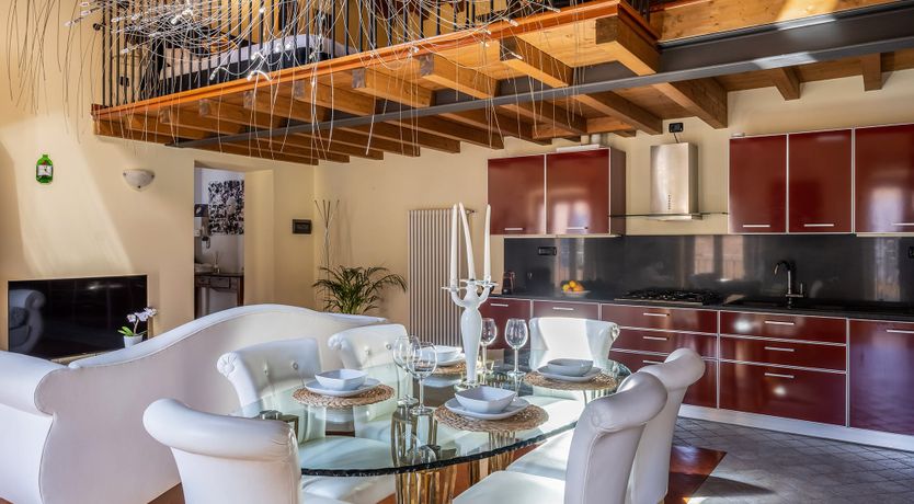 Photo of Rosa Locale